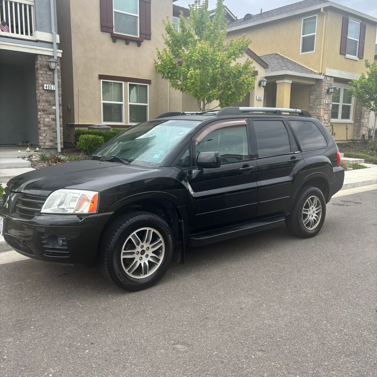 2004 Mitsubishi Endeavor Limited